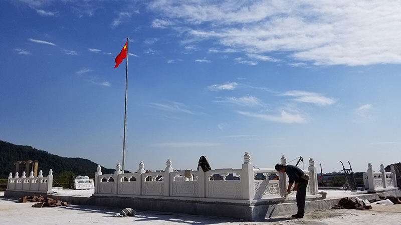 江西南昌翠岩寺蜜桃视频在线免费观看